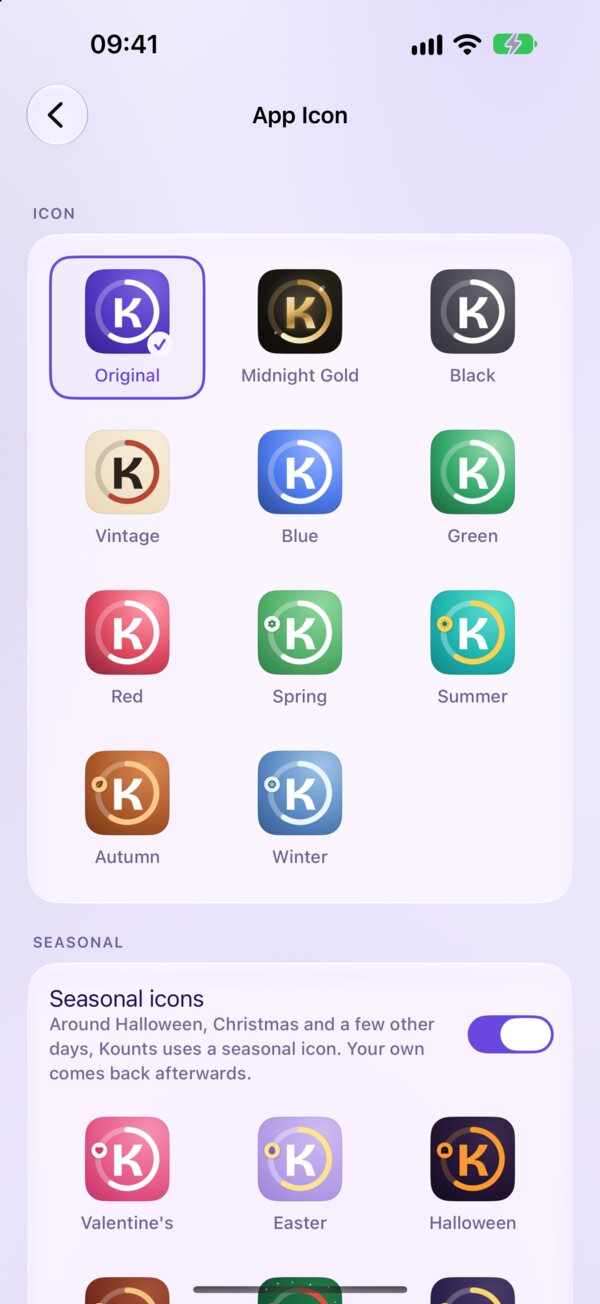The App Icon screen in Kounts, with the alternate icons and the Seasonal switch